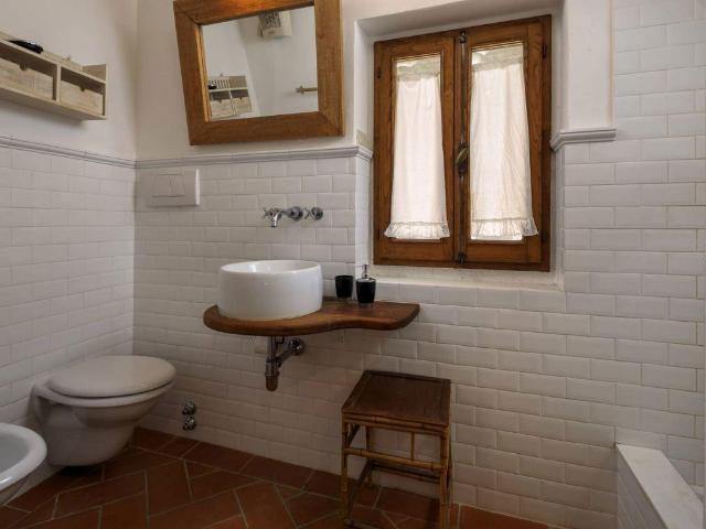 Palazzo in vendita a Terranuova Bracciolini, Toscana