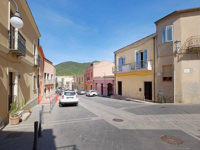Palazzo in vendita a Teulada, Sardigna/Sardegna