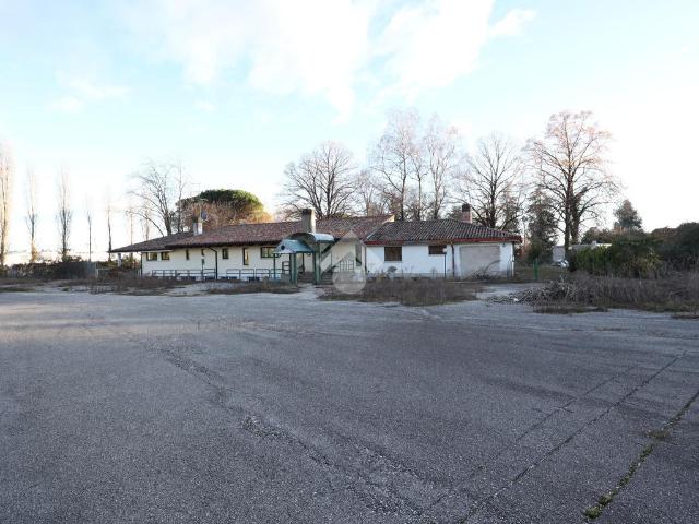 Palazzo in vendita a Tricesimo, Friuli-Venezia Giulia