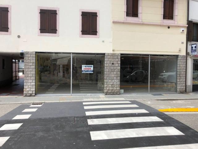 Palazzo in vendita a Borgo di San Lazzaro, Reana Del Roiale