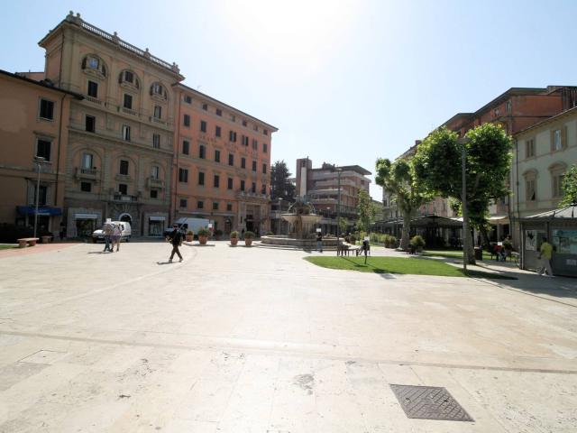 Palazzo in vendita a Gallo, Montecatini Terme