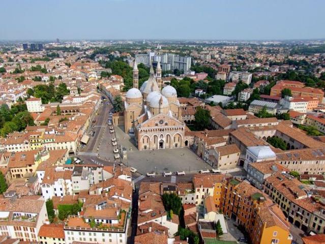 Palazzo in vendita a Padova, Veneto