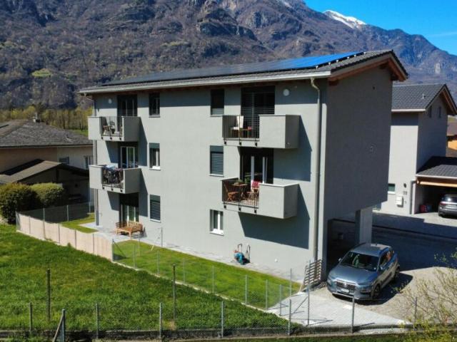 Mehrfamilienhaus kaufen in Cresciano, Tessin