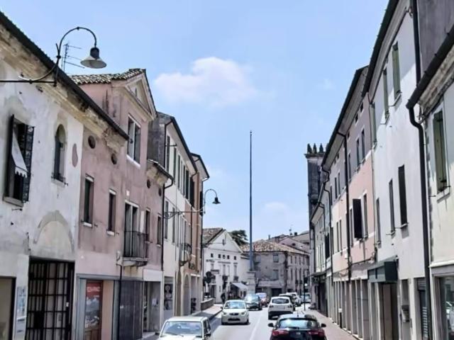 Palazzo in vendita a Noale, Veneto