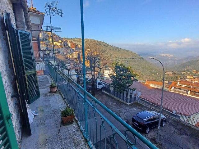 Palazzo in vendita a Sonnino, Lazio