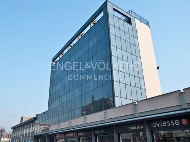 Palazzo in affitto a Milano