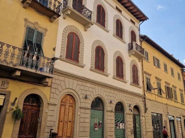 Palazzo in vendita a Vetrivecchi, San Giovanni Valdarno