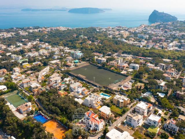 Palazzo in vendita a Ischia, Campania