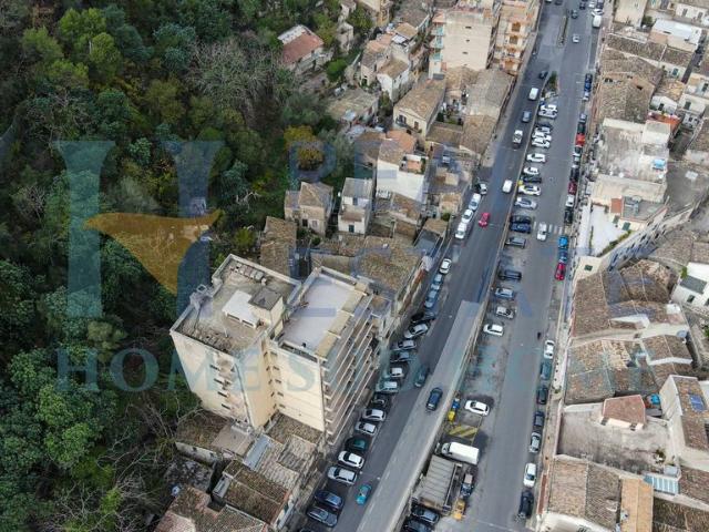 Palazzo in vendita a Sacro Cuore, Marina Di Modica