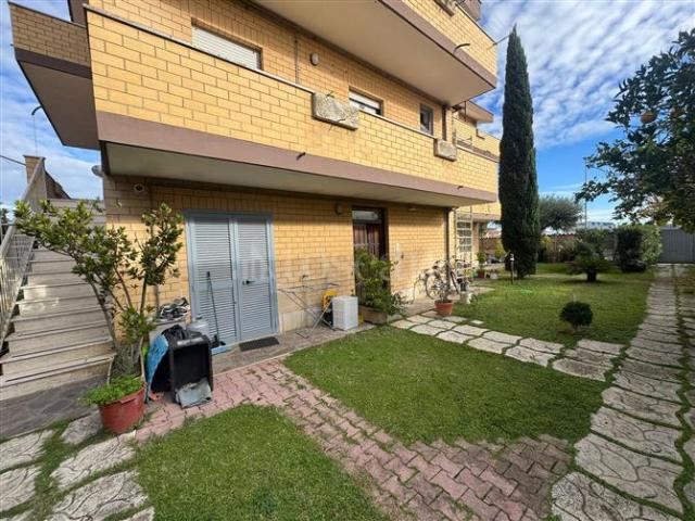 Palazzo in vendita a Roma Capitale, Lazio