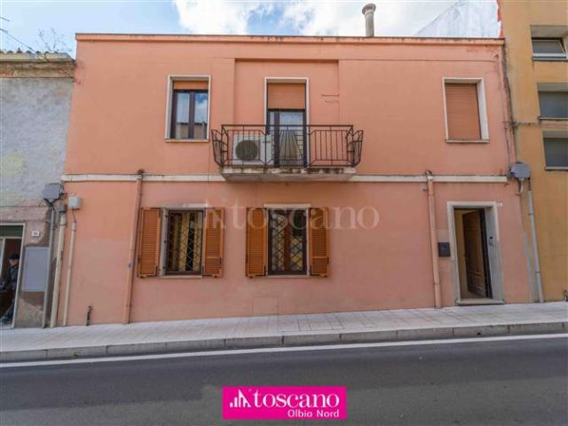 Palazzo in vendita a Olbia, Sassari