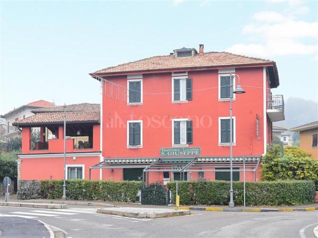 Palazzo in vendita a Buccinigo, Erba