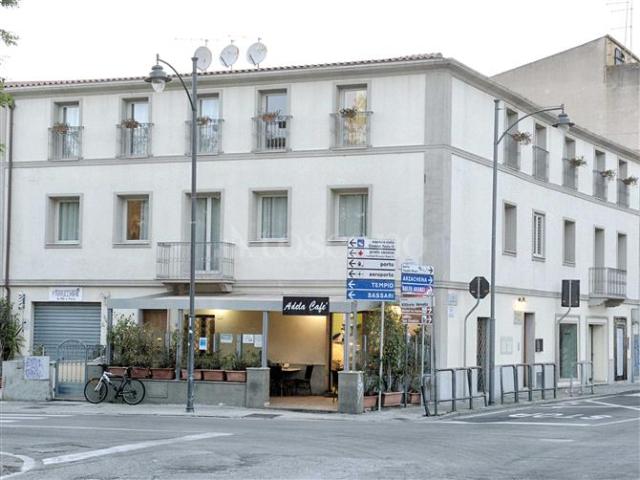 Palazzo in vendita a Olbia, Sassari