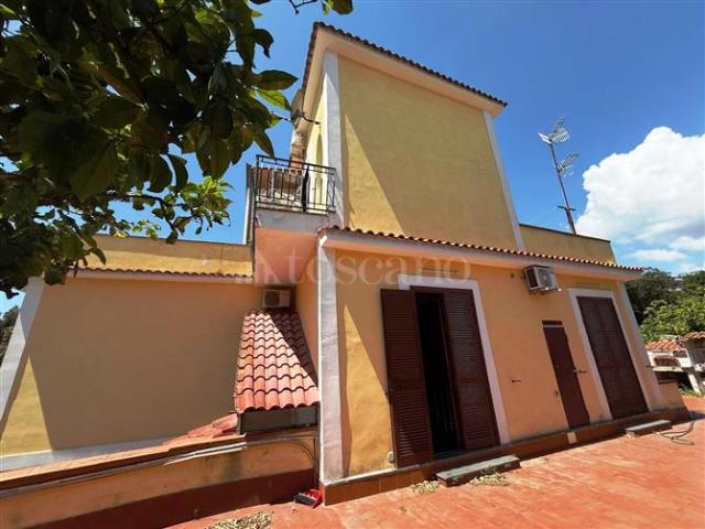 Palazzo in vendita a Municipalità 1, Napola