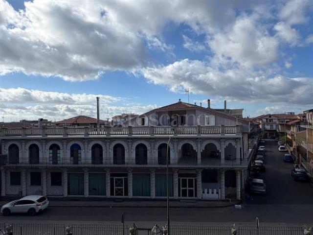 Palazzo in affitto a San Gregorio Di Catania, Sicilia