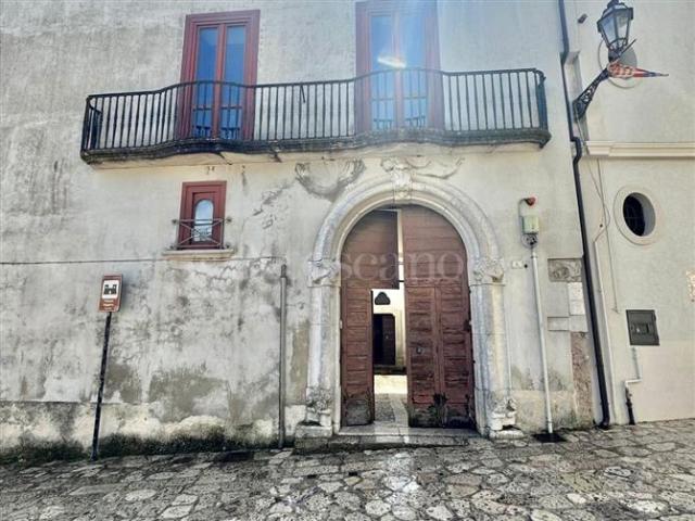 Palazzo in vendita a San Egidio, Montefusco