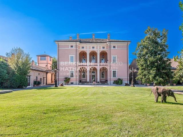 Palazzo in vendita a Gazzola, Reggio Emilia