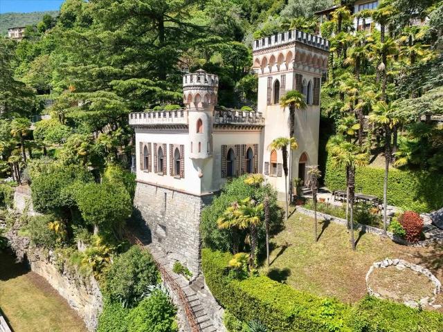 Palazzo in vendita a San Giuliano, Como