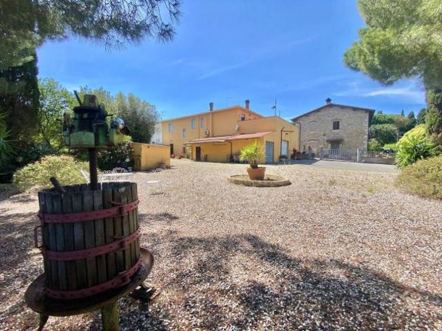 Appartamento in vendita a Rosignano Marittimo, Toscana