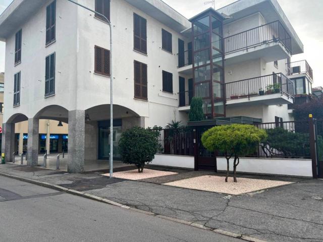 Palazzo in affitto a San Michele, Busto Arsizio