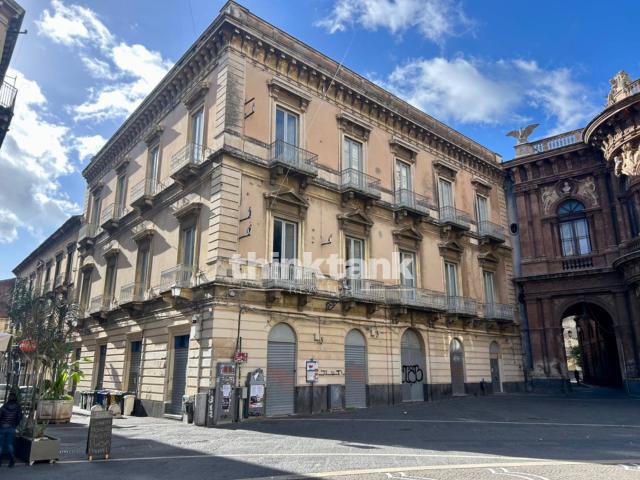 Palazzo in affitto a Centro storico, Catania