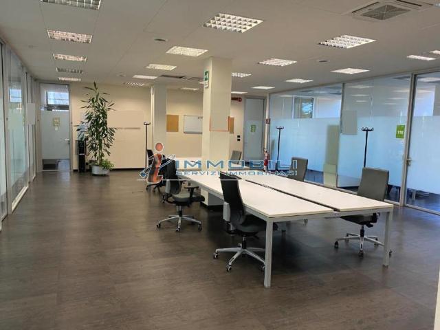 Palazzo in affitto a Milano