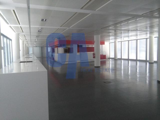 Palazzo in affitto a Municipio 6, Milano
