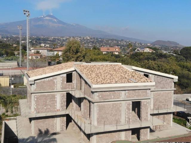 Palazzo in affitto a San Giovanni La Punta, Sicilia