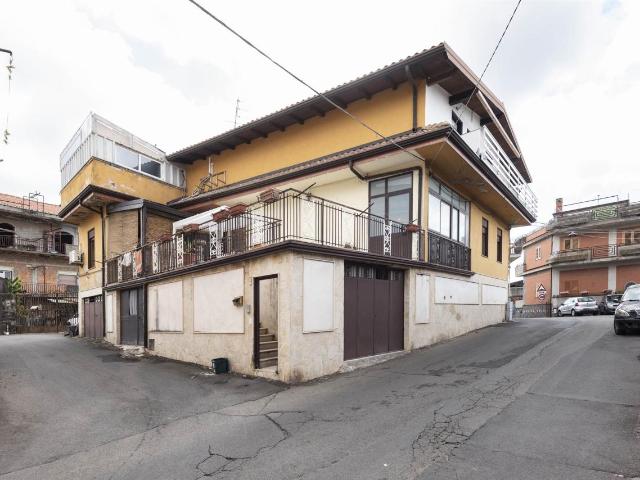 Palazzo in vendita a Aci Bonaccorsi, Sicilia