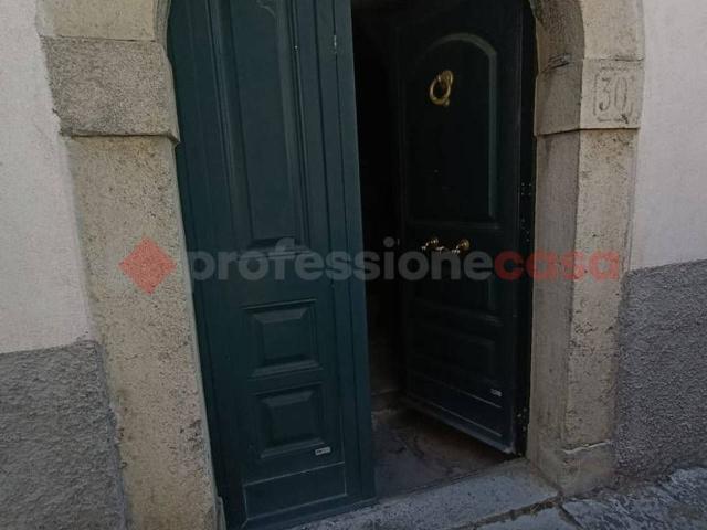 Palazzo in vendita a Agnone, Molise
