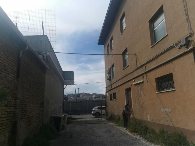 Palazzo in vendita a Piano San Lazzaro, Marche