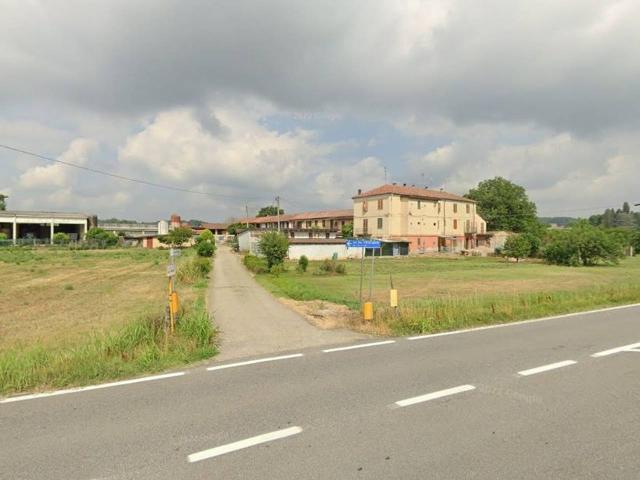 Palazzo in vendita a Portacomaro Stazione, Piemonte