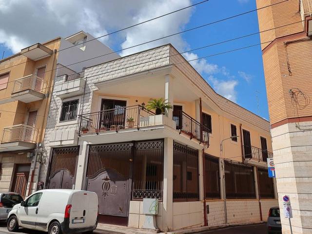 Casa in vendita a Municipio 4, Puglia