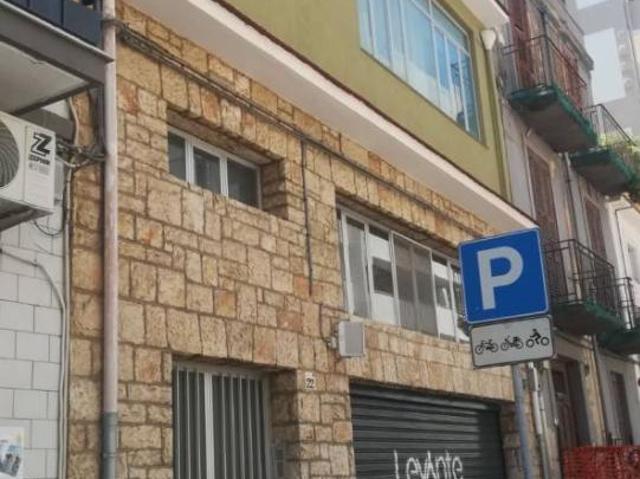 Palazzo in vendita a Municipio 1, Puglia