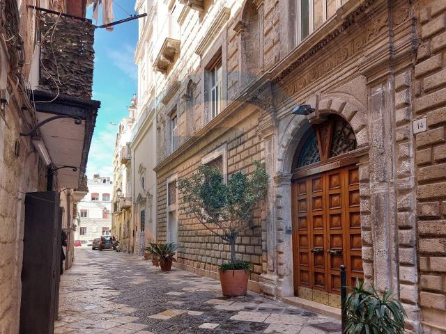 Palazzo in vendita a Municipio 1, Puglia