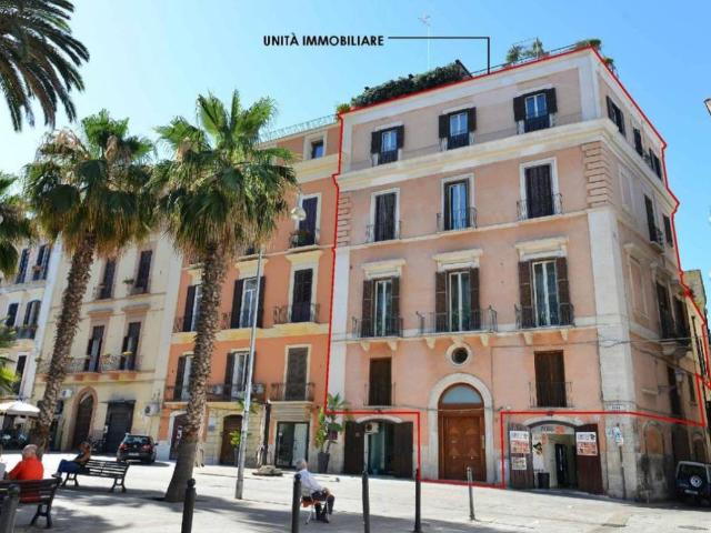 Palazzo in vendita a Municipio 1, Puglia
