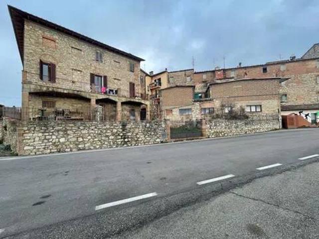 Palazzo in vendita a Castelnuovo Berardenga, Siena