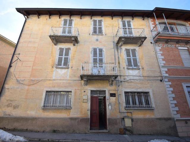 Palazzo in vendita a Fra I Luoghi, Bettola