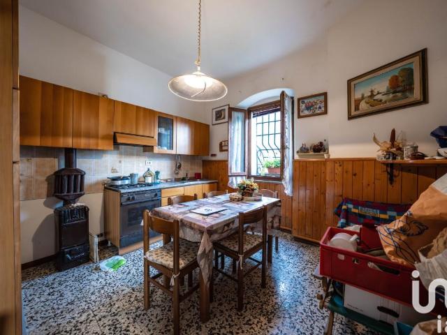 Palazzo in vendita a Comunità delle Giudicarie, Cimego