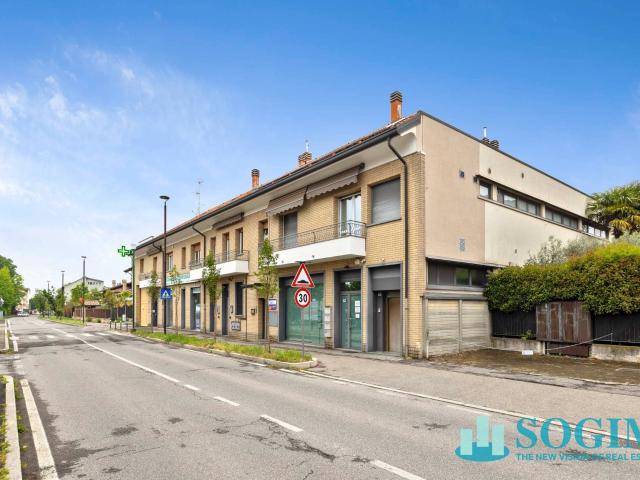 Palazzo in vendita a Masciago Milanese, Bovisio Masciago