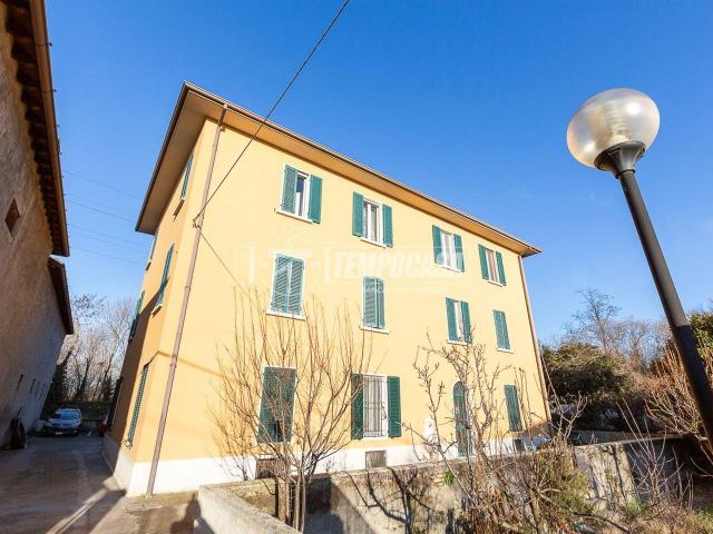 Palazzo in vendita a Zona Ovest, Brescia