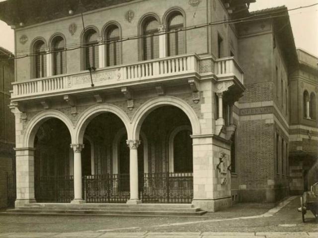 Palazzo in vendita a Zona Centro, Brescia