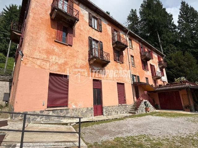 Palazzo in vendita a San Maurizio, Brunate