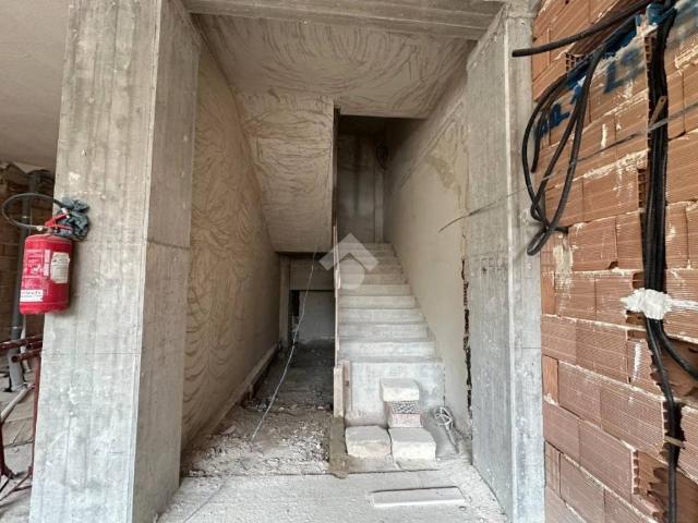 Palazzo in vendita a Puglia, Barletta-andria-trani