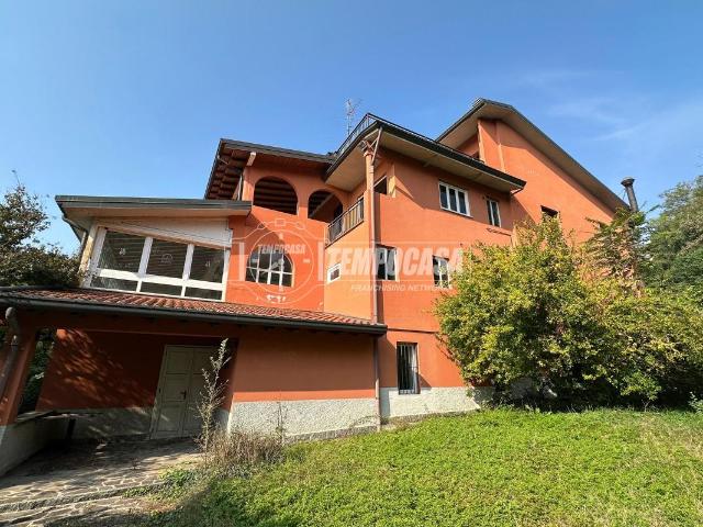 Palazzo in vendita a Capriate San Gervasio, Lombardia