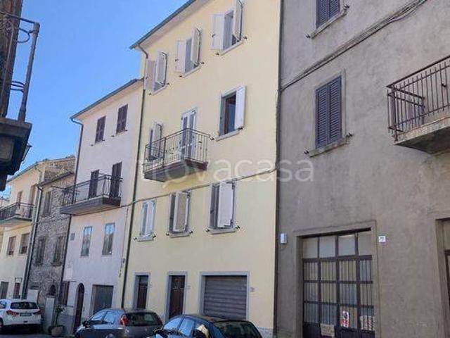 Palazzo in vendita a Unione dei Comuni Montani Amiata Grossetana, Castell'azzara