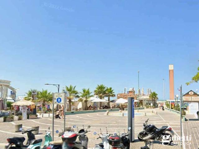 Palazzo in vendita a Cattolica, Reggio Emilia