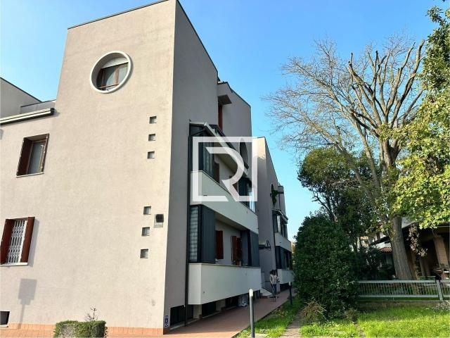 Palazzo in vendita a Unione dei comuni Valle del Savio, Cesenà