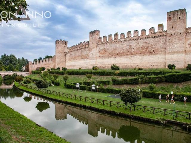 Palazzo in vendita a Cittadella, Veneto