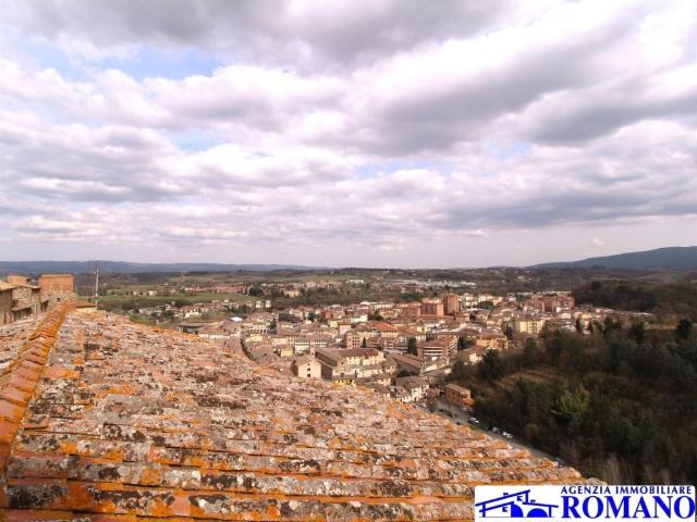 Palazzo in vendita a Colle Di Val D'elsa, Toscana